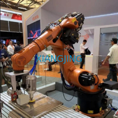 6 एक्सिस प्रयुक्त कूका रोबोट औद्योगिक रोबोट ग्रिपर KR 10 R1420 10kg रेटेड पेलोड