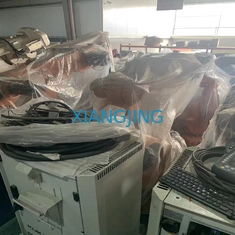 KR210 प्रयुक्त KUKA रोबोट R2700 कैबिनेट शिक्षण लटकन के साथ 9.9