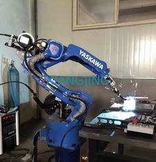 इलेक्ट्रिक प्रयुक्त वेल्डिंग रोबोट YASKAWA AR1440 12 किलो पेलोड