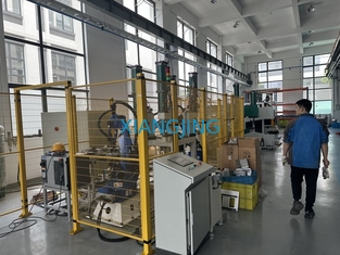 दूसरा हाथ औद्योगिक रोबोट YASKAWA AR2010 वेल्डिंग समाधान