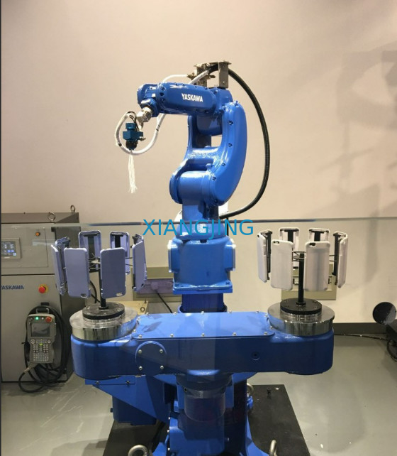 Yaskawa AR1440 रोबोट 6 एक्सिस मिग मैग टिग वेल्डिंग सेकंड हैंड के लिए 12 किग्रा पेलोड के साथ